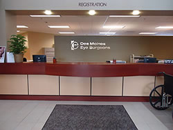 Front Desk Des Moines Eye Surgeons